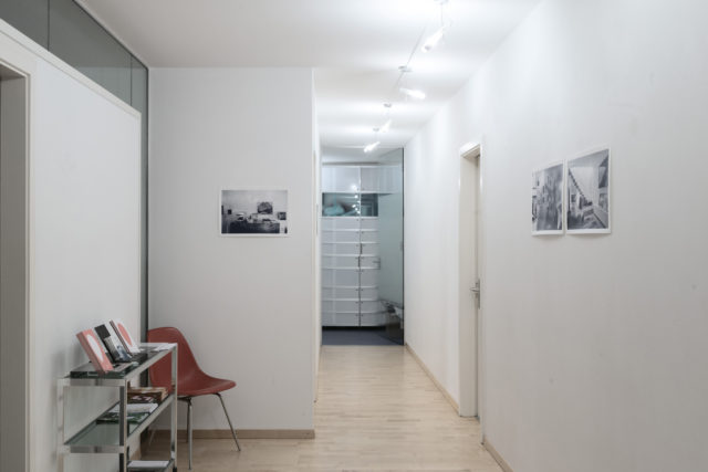 Urgent Paradise, CHAMBRE ANTICHAMBRE, vue d'exposition, © Myriam Ziehli