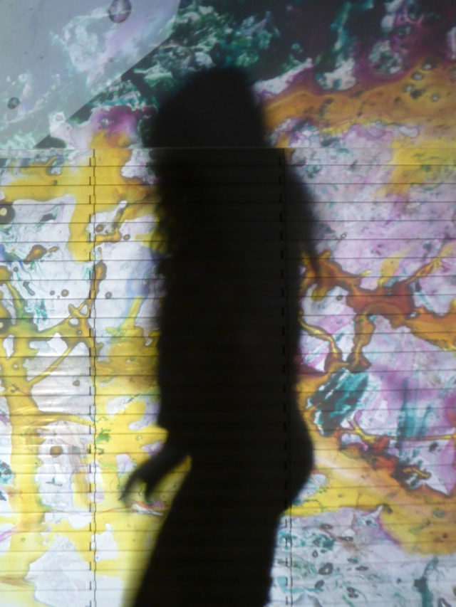 Maya Rochat, A ROCK IS A RIVER, performance