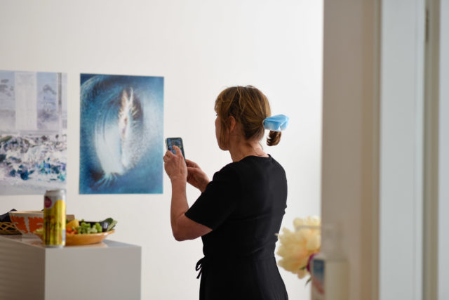 Céline Burnand, Un homme une fois mordu par un serpent craint chaque bout de corde