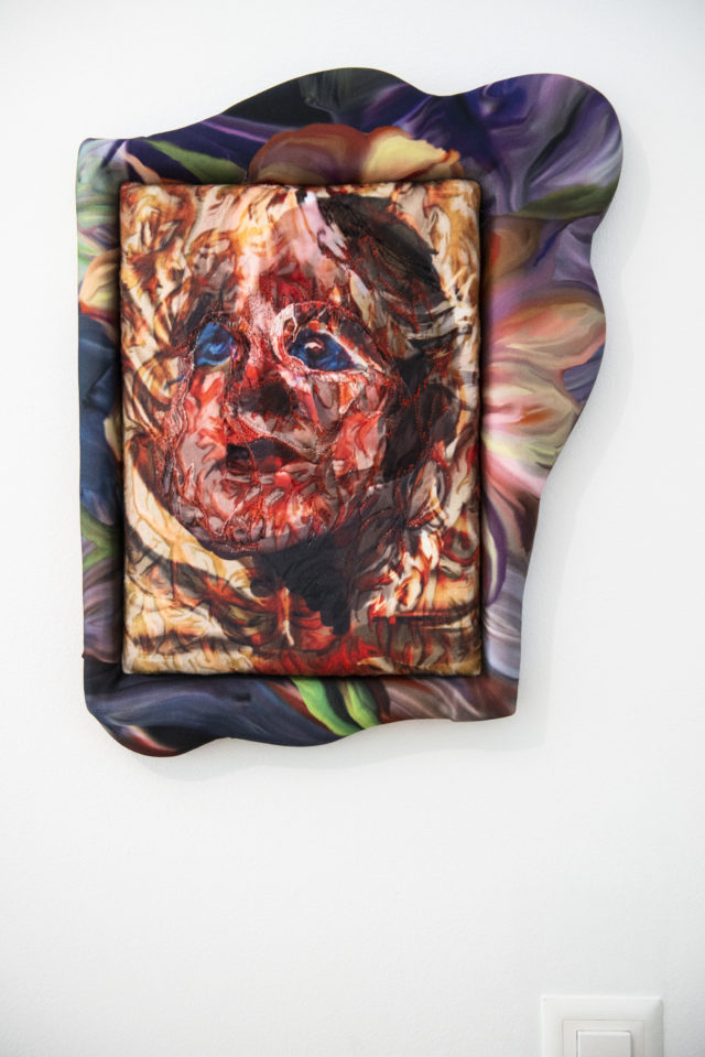 Xénia Lucie Laffely, Si les cuisses sifflaient